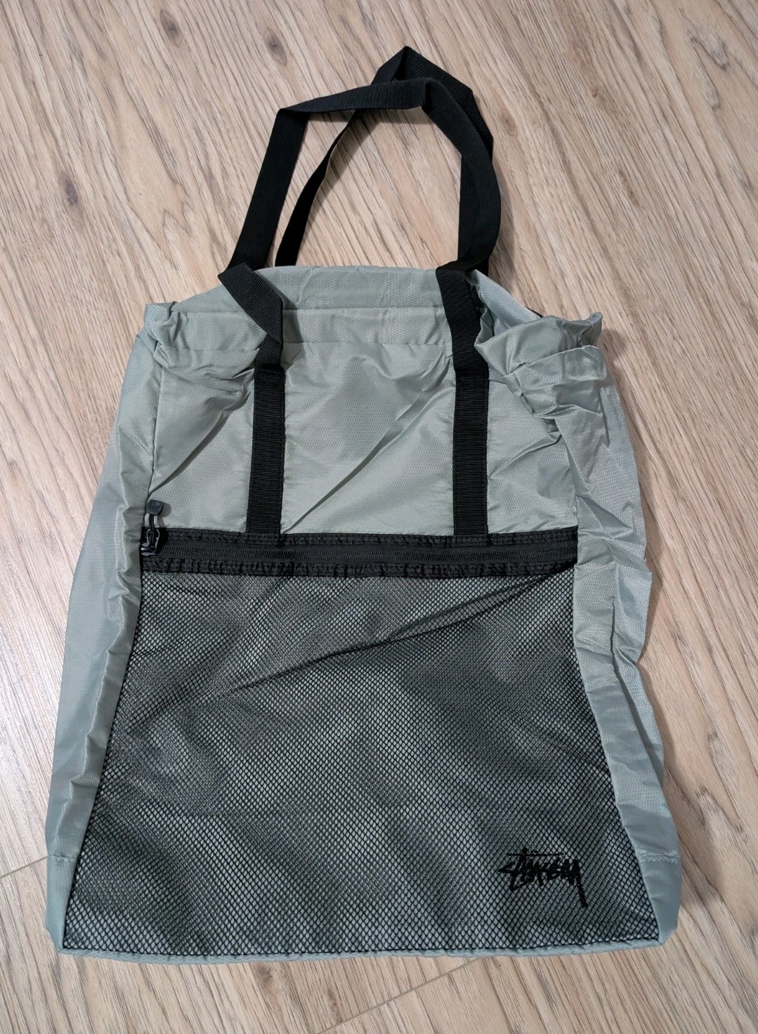 STUSSY LIGHT WEIGHT TRAVEL TOTE BAG Gray
