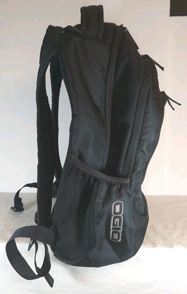 Ogio Logan Padded Backpack Laptop Bag Black With Frito Lay Embroidered Logo READ