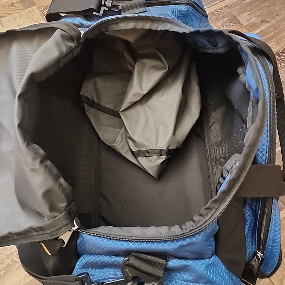OGIO Duffle Sports Gym Travel Bag Blue & Black 50 Liter All Terrain