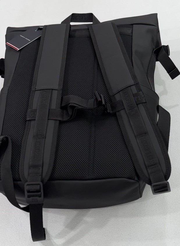 Tommy Hilfiger Men’s Rolltop Backpack, Black, One Size