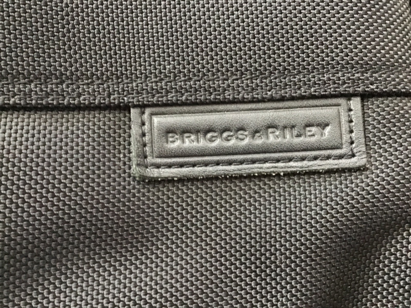 BRIGGS & RILEY BLACK CANVAS BACK PACK – 15X16 OD DIAMETER – MULTI COMPARTMENT