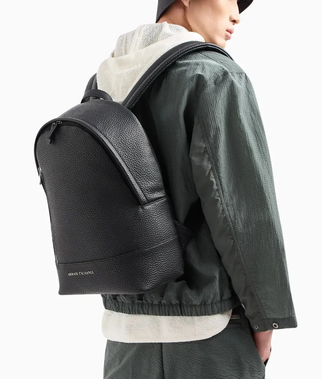 ARMANI EXCHANGE Men’s Logo Zip Backpack 952631 CC828 00020 Black