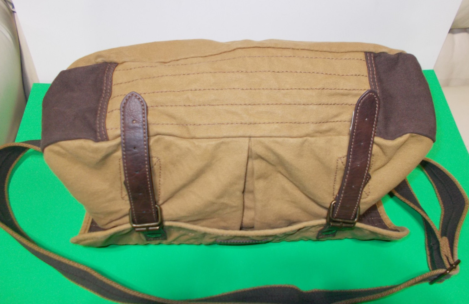 American Eagle Outfitters Finest Quality Khaki Canvas Messenger Bag NWOT