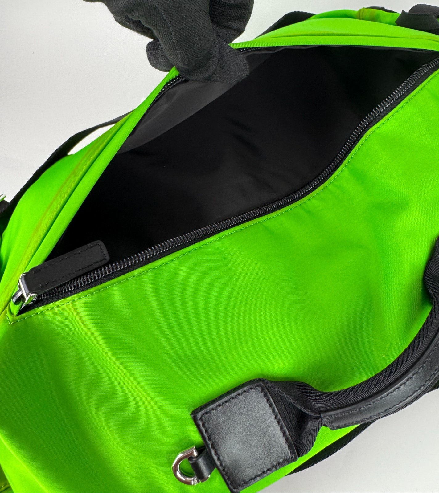 $1,250 Givenchy NWT Auth Green G Zip Duffel Bag Backpack Pockets Handle Adjust