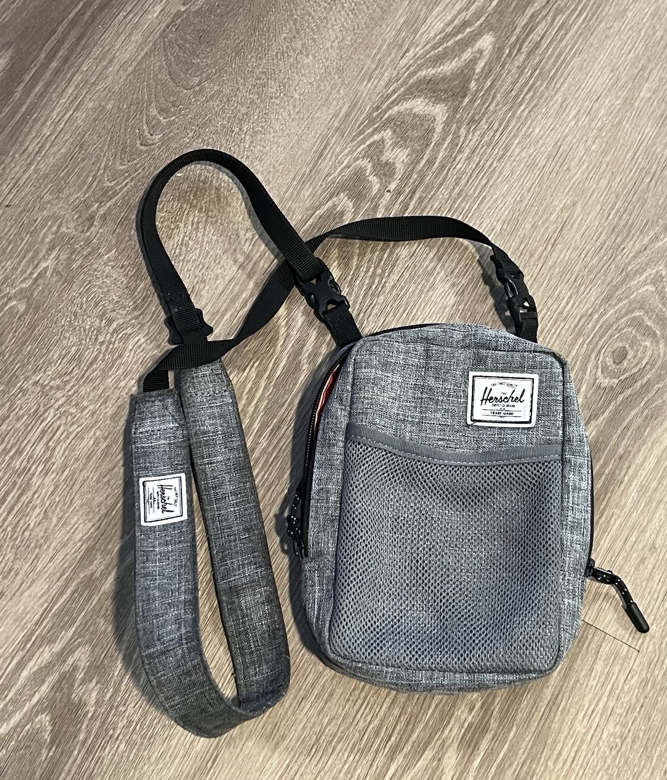 Herschel Sinclair L Gray Crossbody Bag