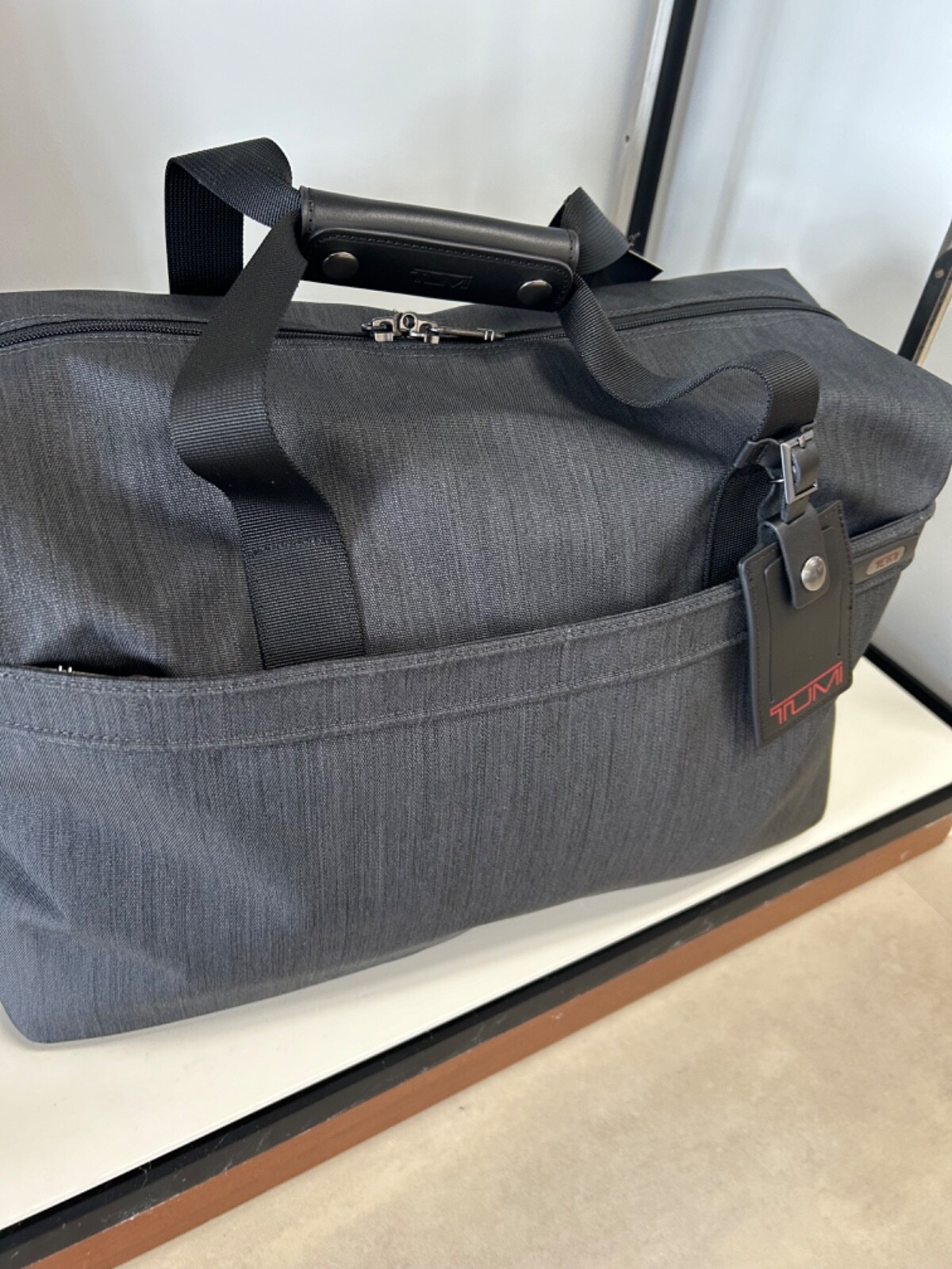 NEW – Tumi Expandable SOFT TRAVEL Satchel Duffel Bag – GRAPHITE CHARCOAL GREY