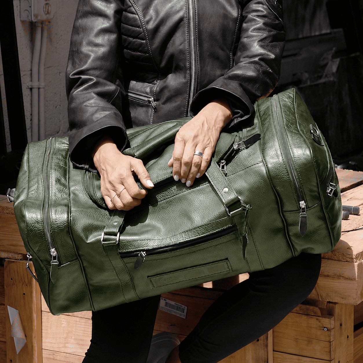 Ktactical USA Leather duffel travel bag