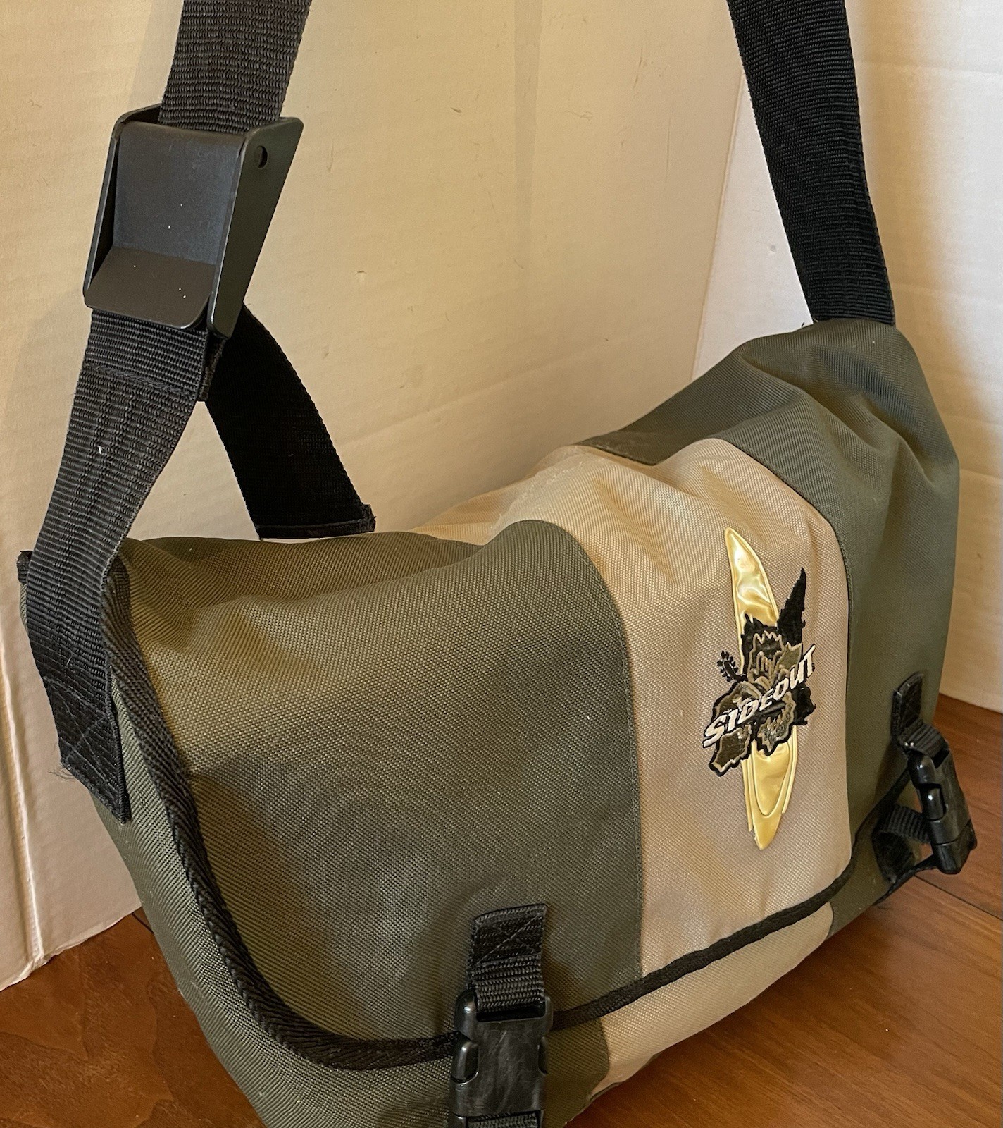 Vintage SIDEOUT Bag Y2K Surfboards Messenger Large Olive/Khaki 18×10