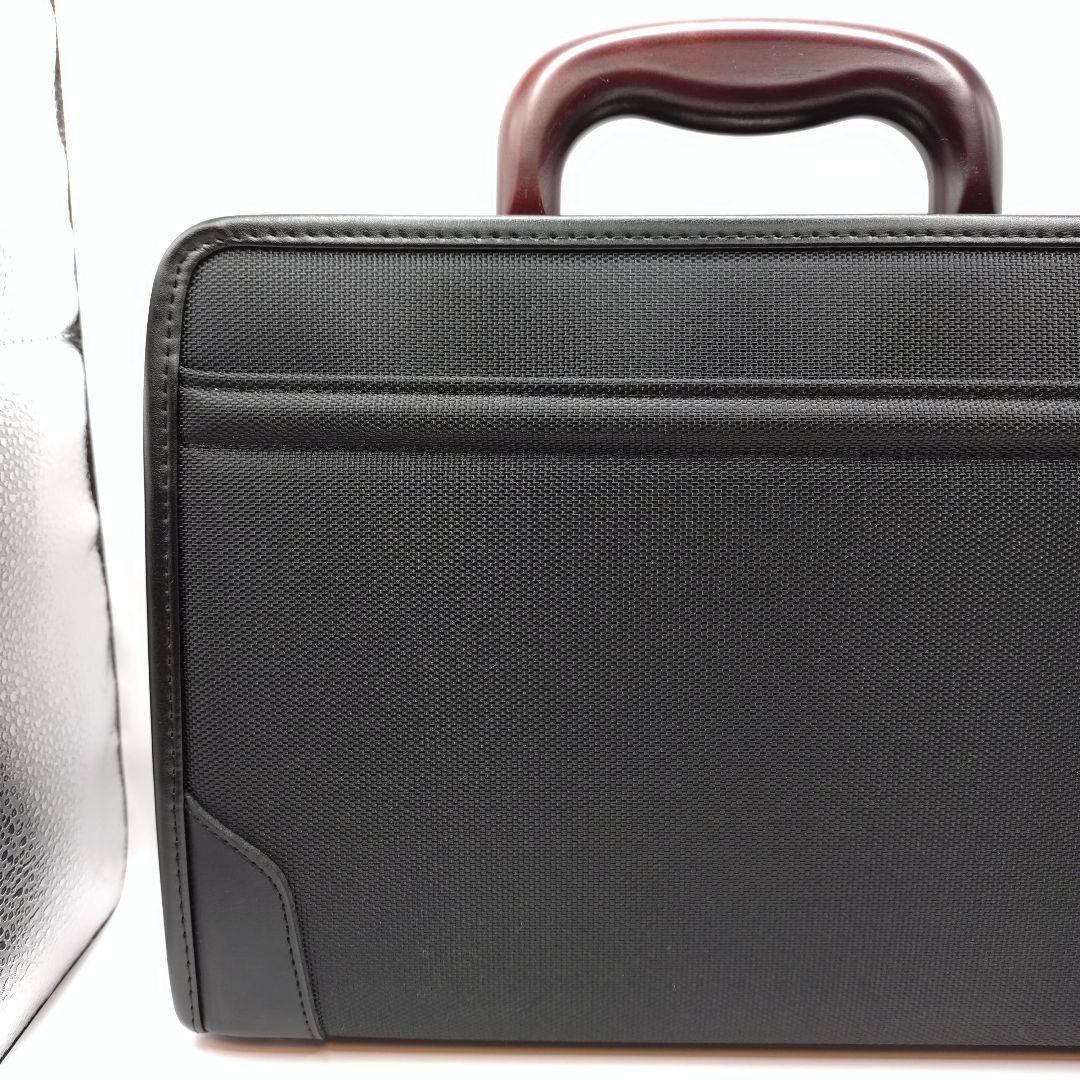IS PLUS Business Bag Black Wooden Handle B5 30cm Used