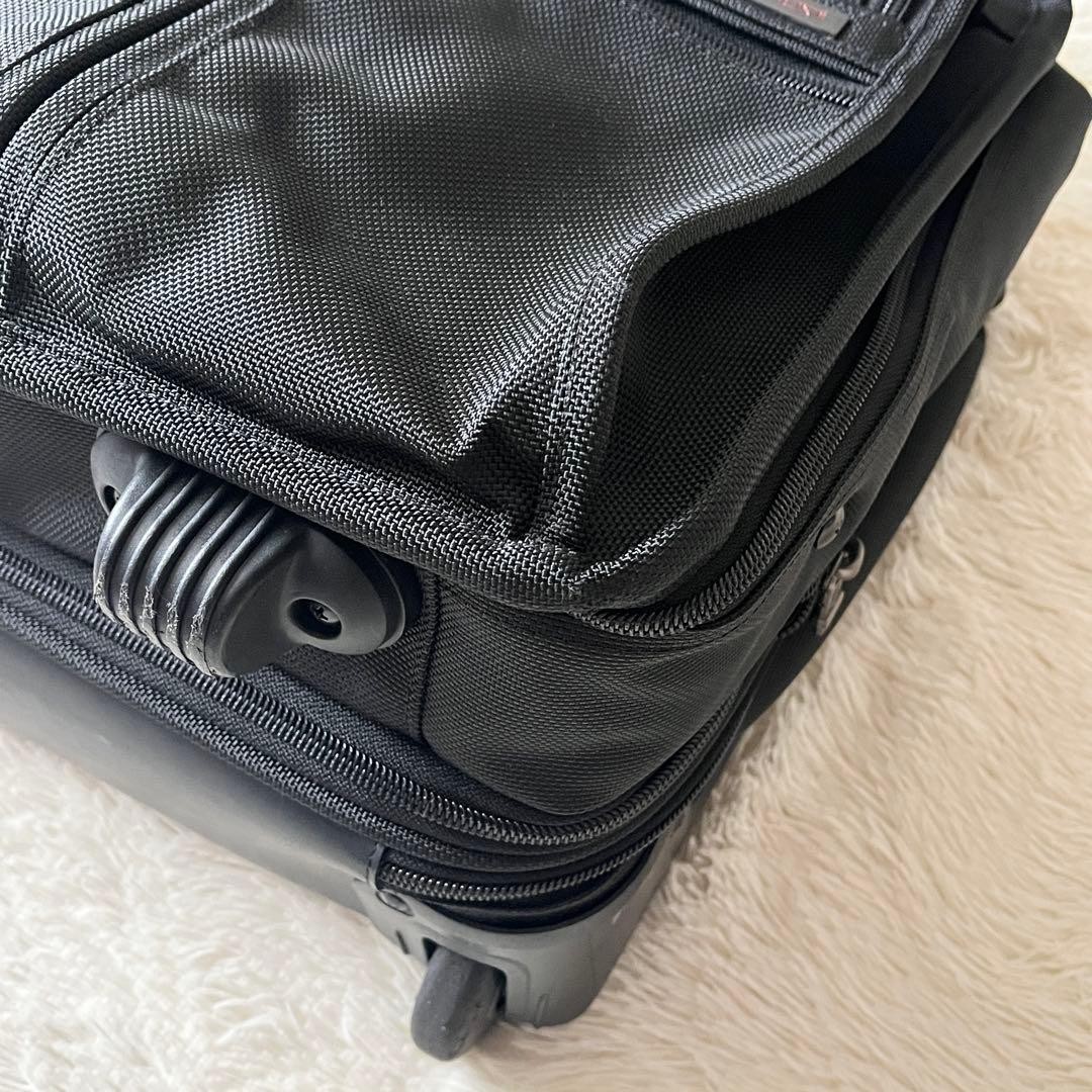 Level TUMI Carry Case Expandable Business Bag Black