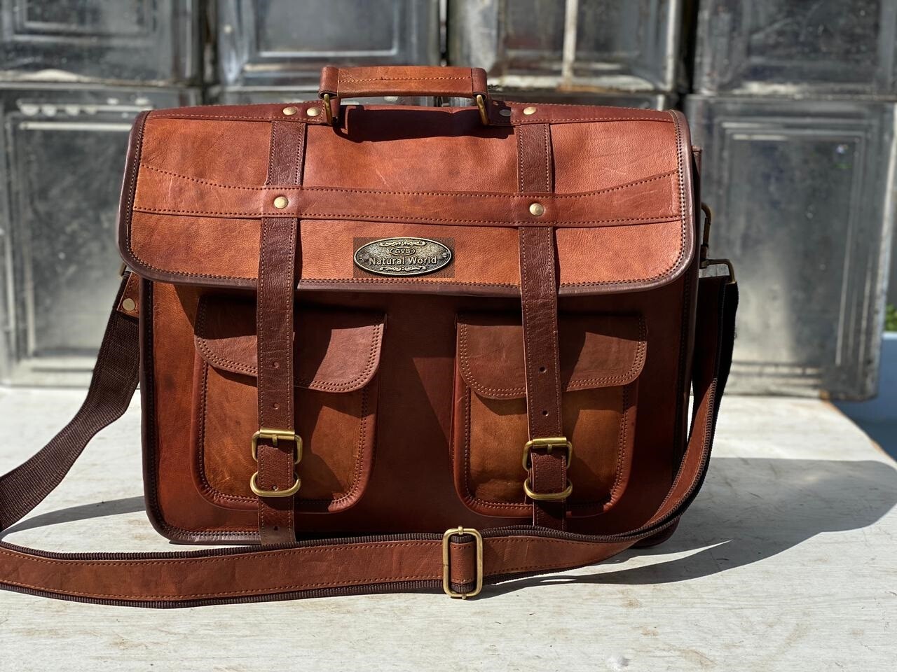15.7 Inch New Men’s Vintage Leather Messenger Shoulder Laptop Bag computer Bag