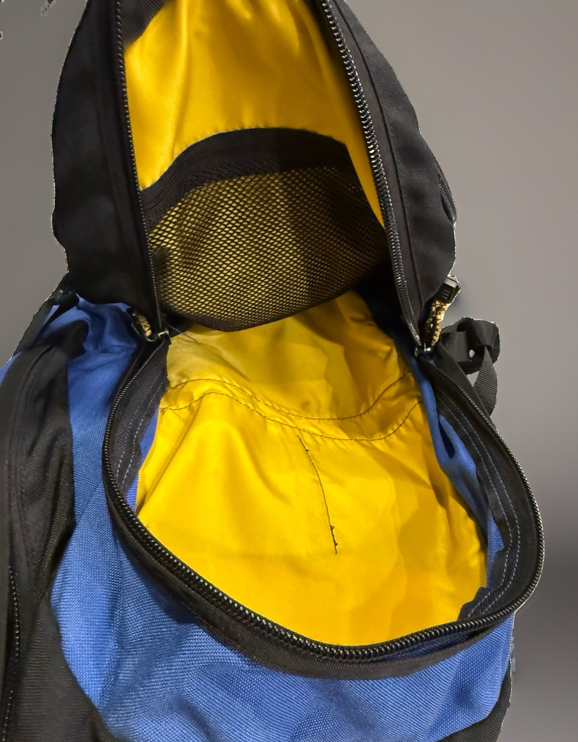 Timberland Vintage 90’s Backpack Blue Yellow Colorblock Gorpcore Hiking Book Bag