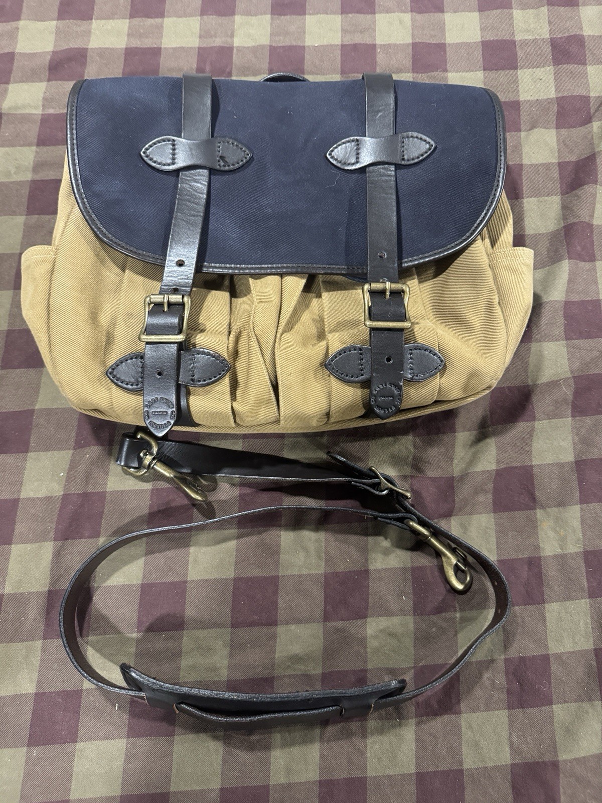 Filson Medium Field Bag – Made in USA – Rare – Blue & Tan Rugged Twill