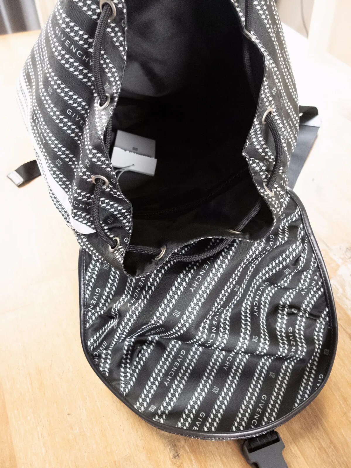 (NO CUSTOMS TAX) GIVENCHY black & white Light 3 nylon striped logo backpack NWT