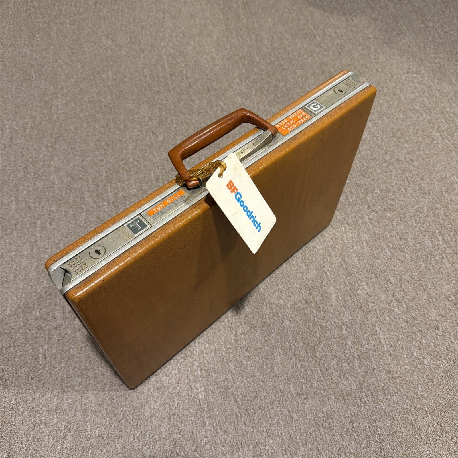 Samsonite Classic Brown Hard Shell Slim Briefcase Vintage 1960s 70s MCM