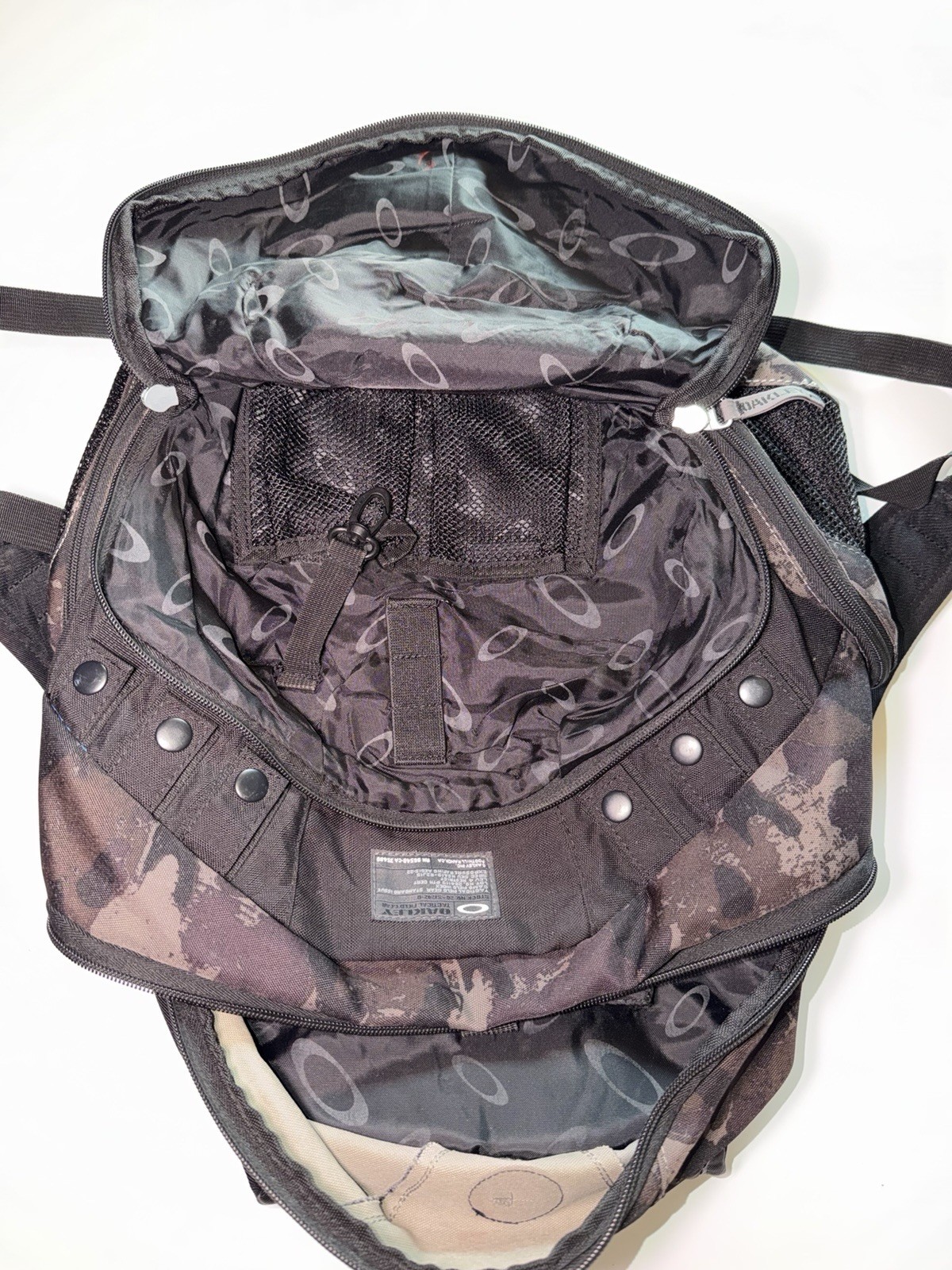 OAKLEY TACTICAL FIELD GEAR BACKPACK Camouflage
