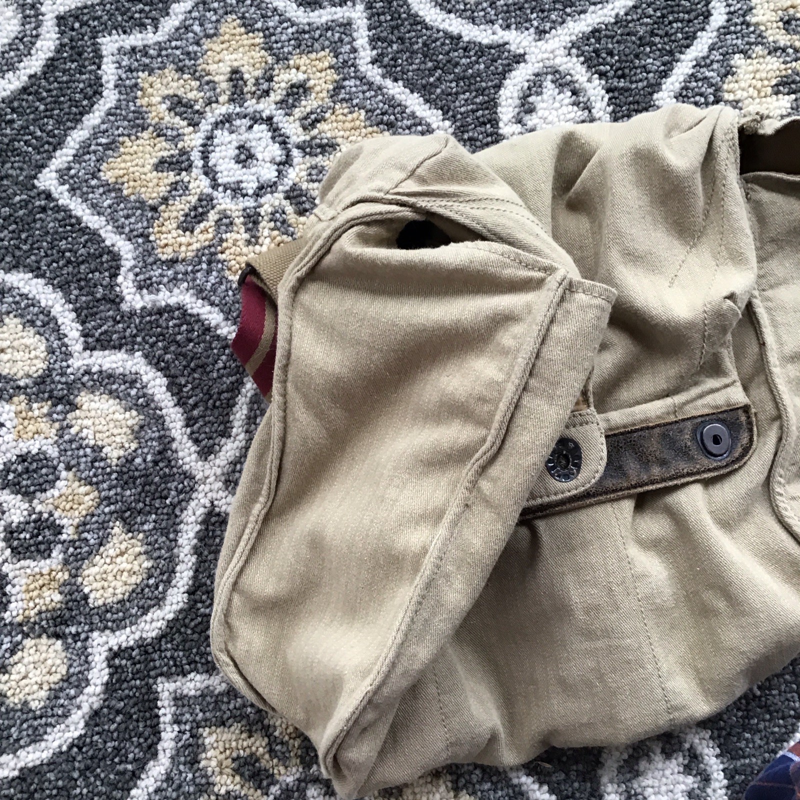 VTG American Eagle Outfitters Canvas Messenger Bag Coyote Tan Red Stripe A7E US