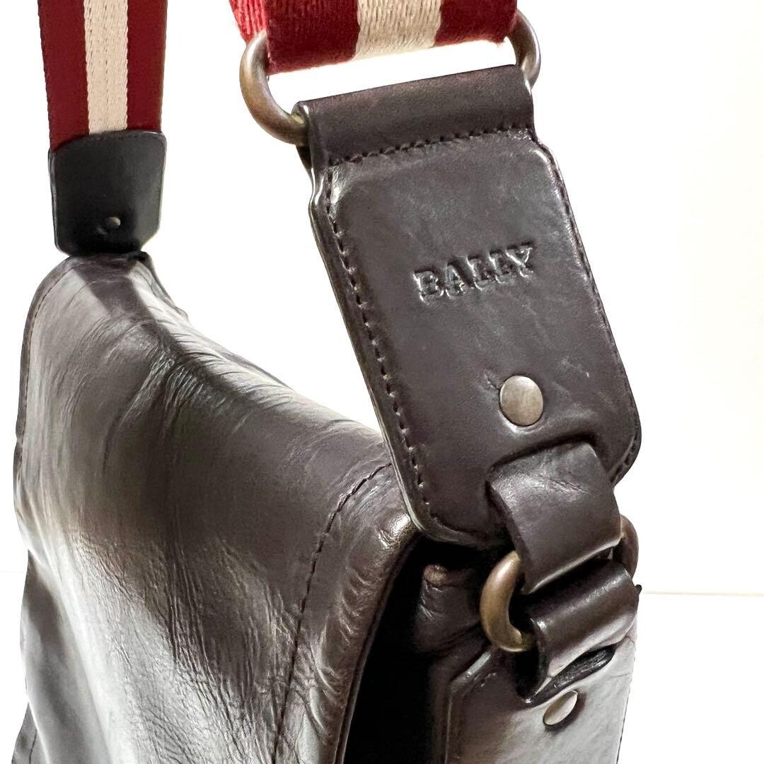 BALLY Trainspotting Brown Leather Messenger Bag Crossbody Adjustable Strap