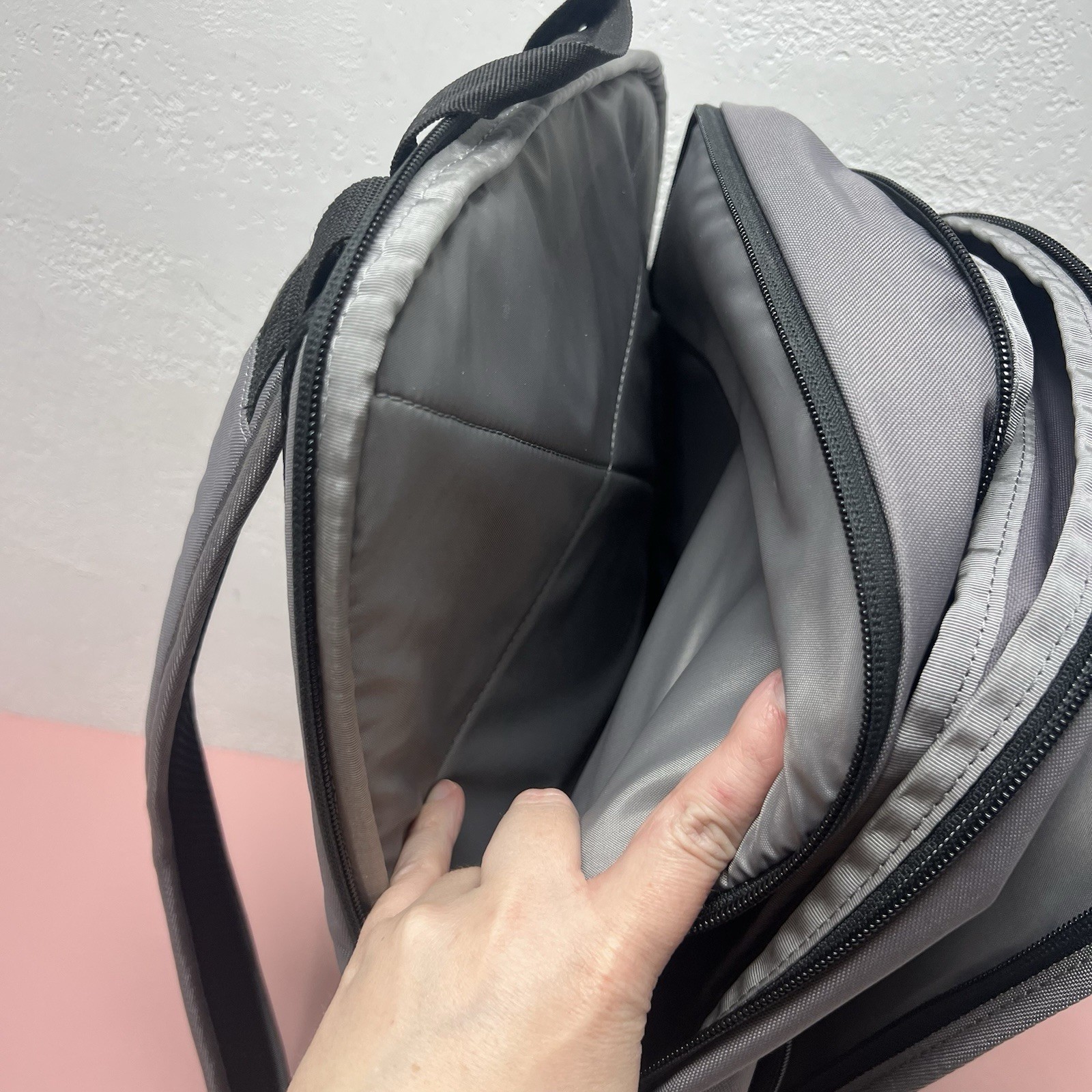 Timbuk2 Q Laptop Backpack Light Grey Logo Embroidered Travel Work Commute