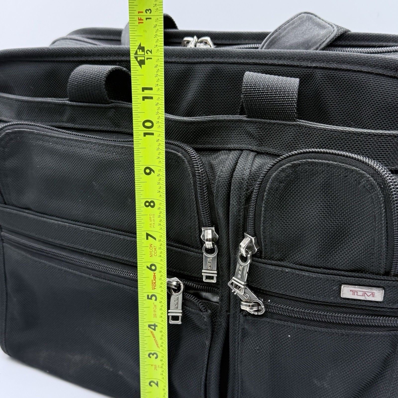 TUMI Alpha Black Ballistic expandable Laptop Business Briefcase 26041D4 EUC