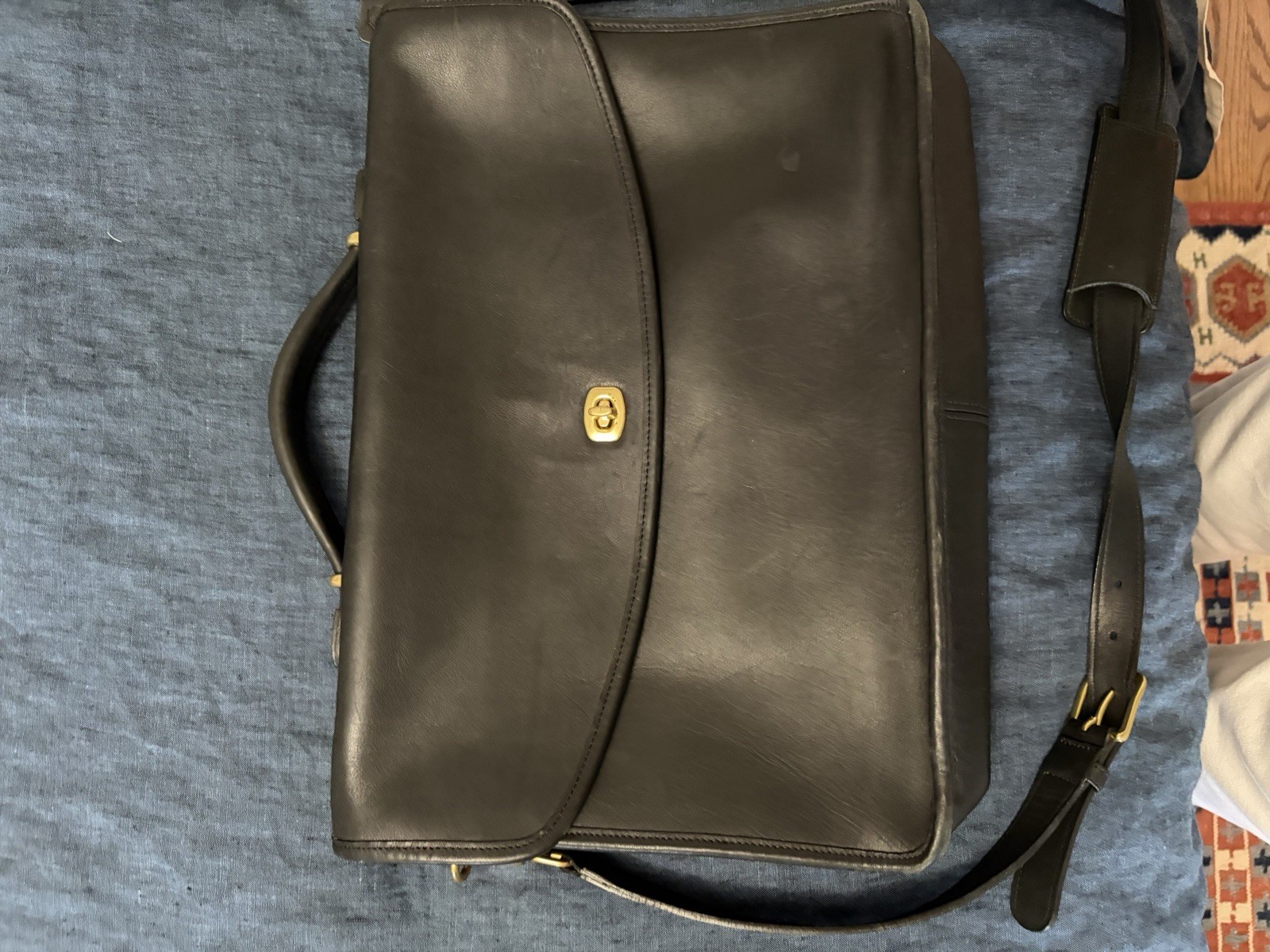 Coach Classic Black Leather Briefcase Bag Tote Excellent vtg quiet luxury
