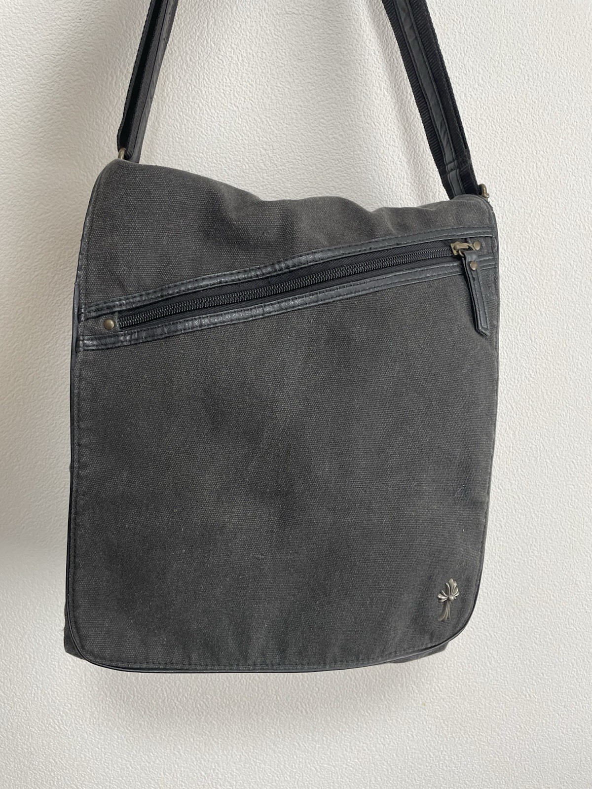 Chrome Cross Messenger Shoulder Bag Satchel Grey Japan Punk Biker Gothic Y2K 00s