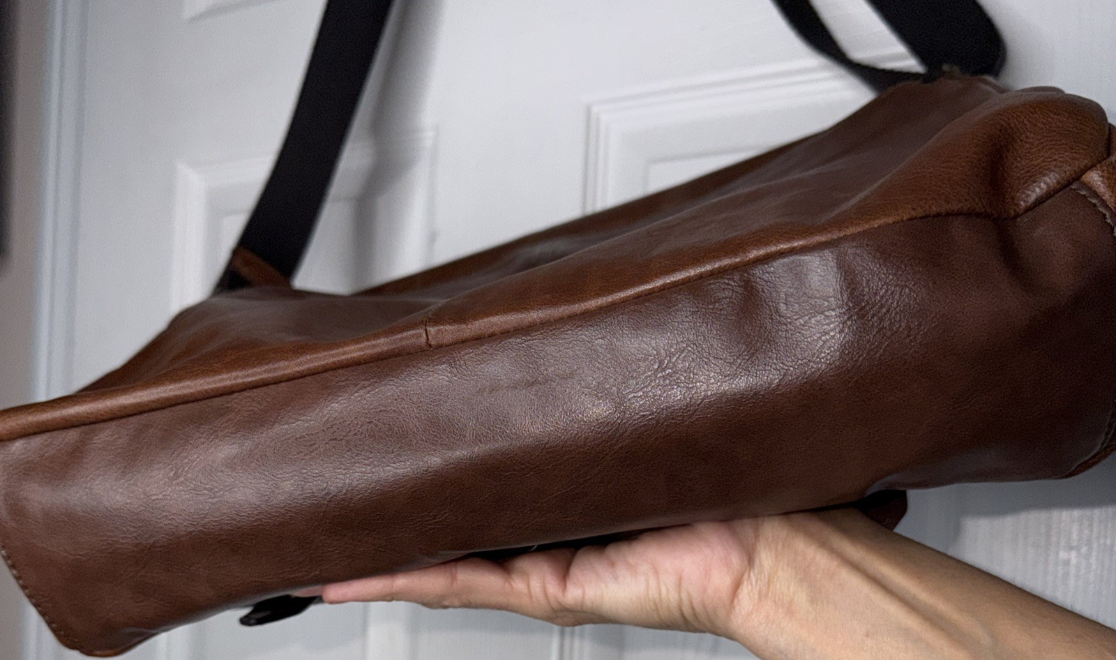 Vtg 90s Fossil Brown Cow Hide Leather Miles Messenger Bag Satchel Crossbody