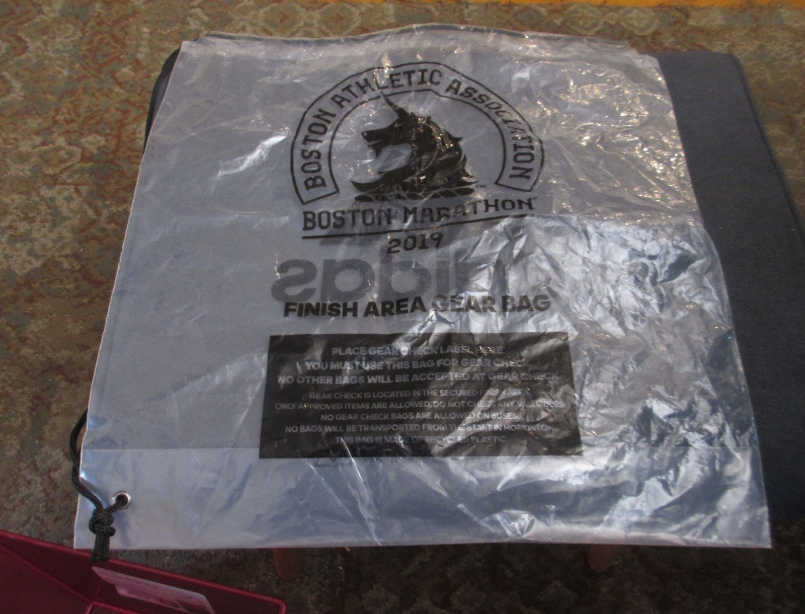 2014 B.A.A. Official 118th Boston Marathon Runner Clear Race Packet Gear Bag
