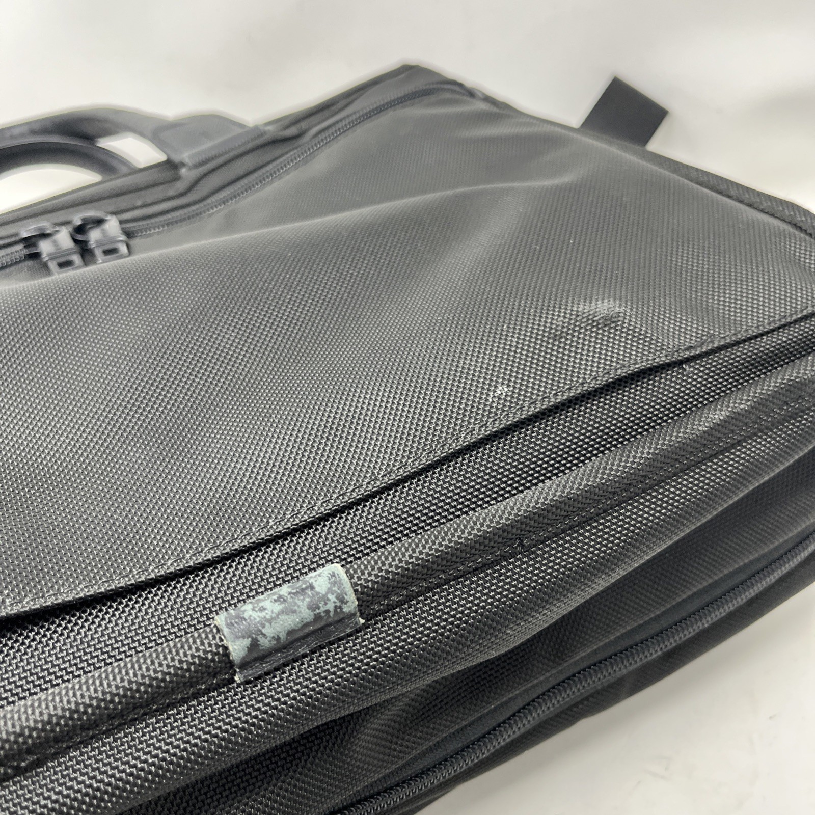 Tumi Alpha II Expandable Organizer Laptop Briefcase Ballistic Nylon 26141D2U 16”
