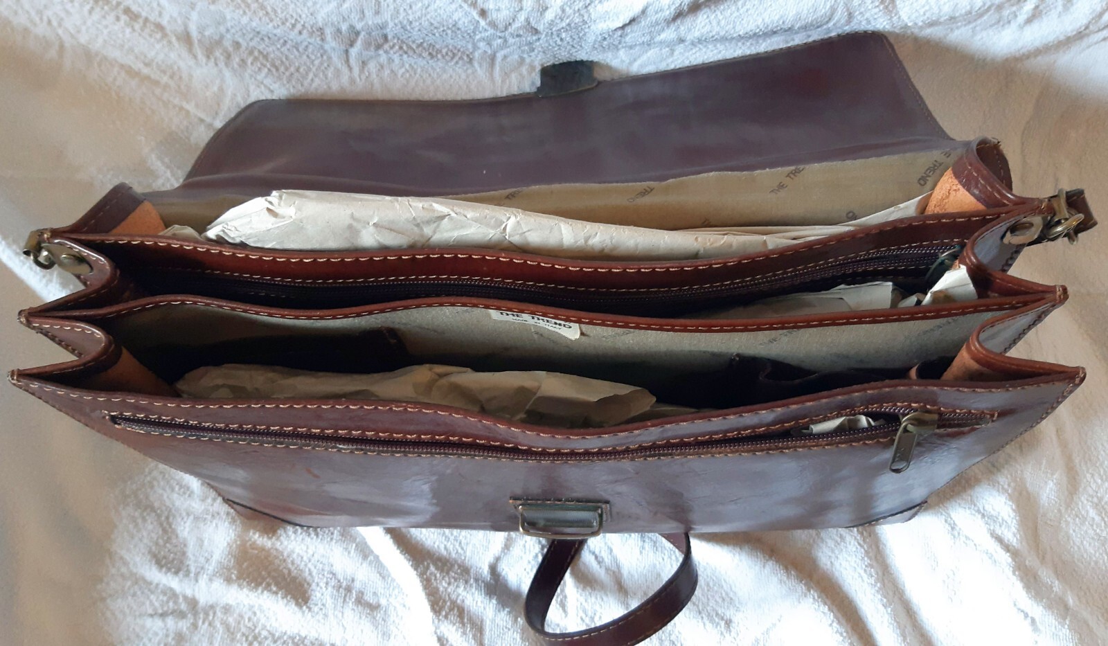 leather document bag. Vintage, brand The Trend made in Italy. 44×32 cm