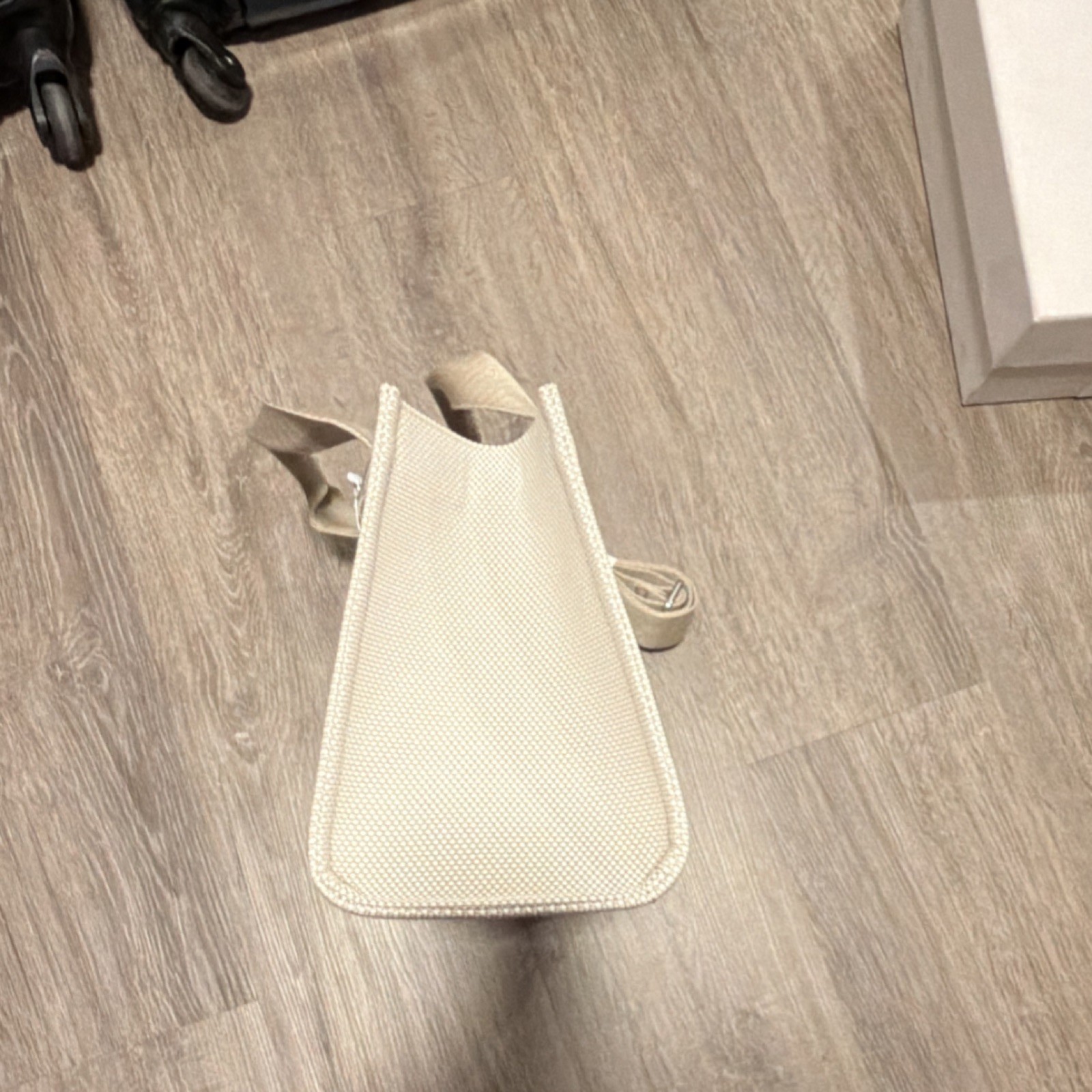 NWT Lululemon canvas tote mini Tote Adjustable Removable Strap Top Handle