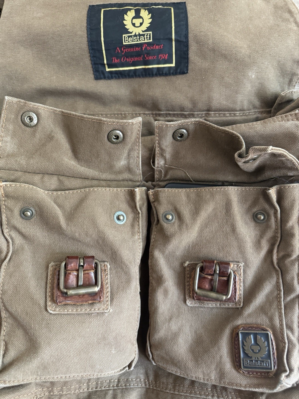Belstaff Men’s Messenger Bag Beige/Brown Shoulder Strap Buckle Snap Pockets
