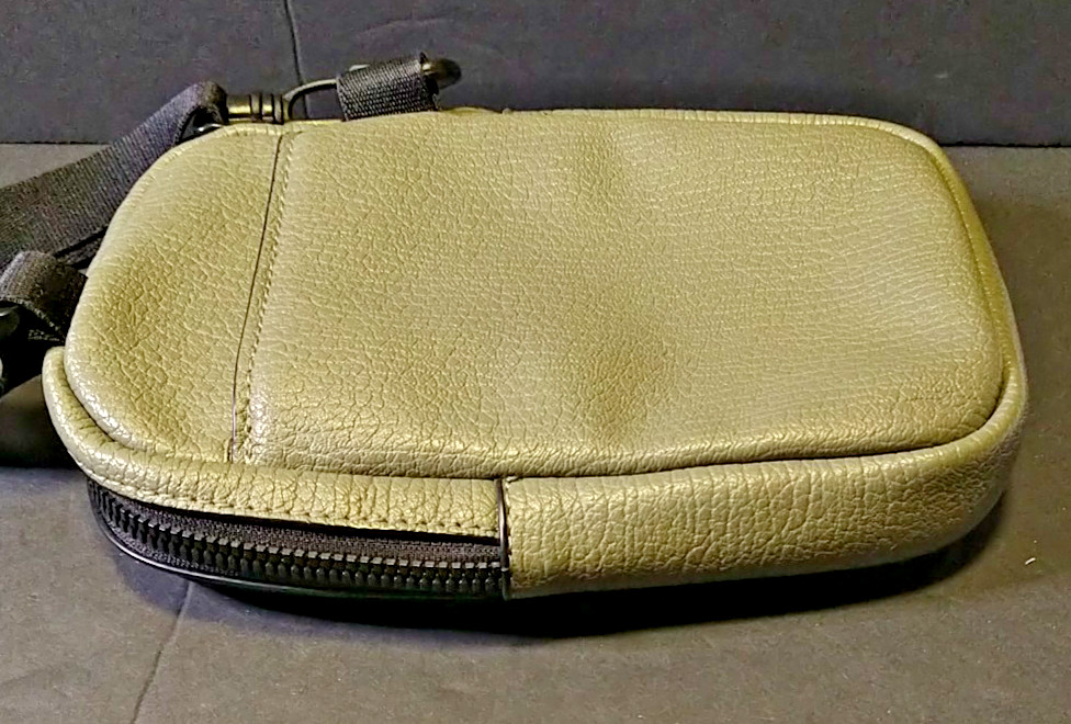 Calvin Klein Men’s Olive Crossover Crossbody Pouch Bag