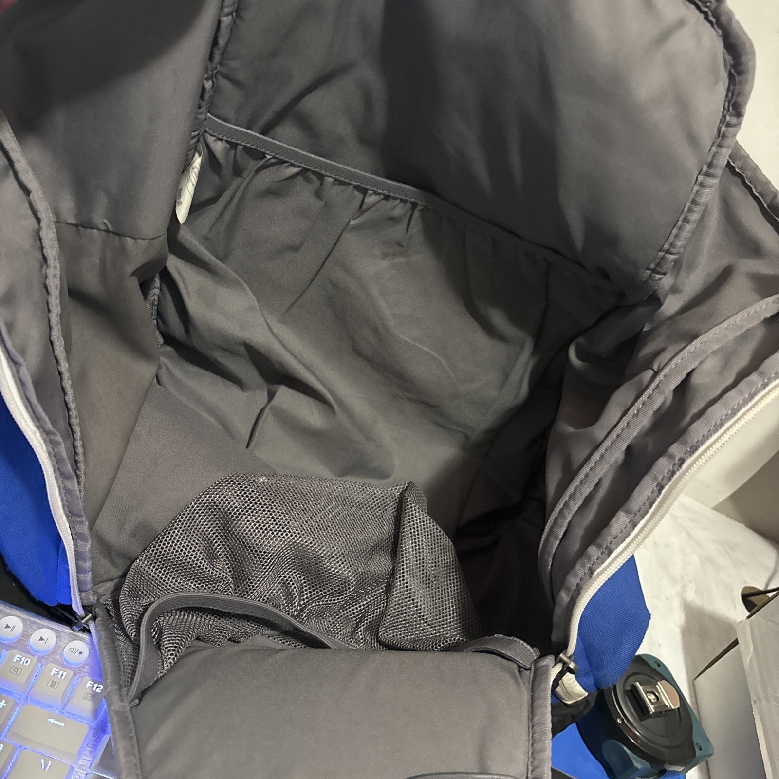 Nike Backpack Hoops Elite Max Air Team Quad Zip Basketball Royal Blue Stains 22”