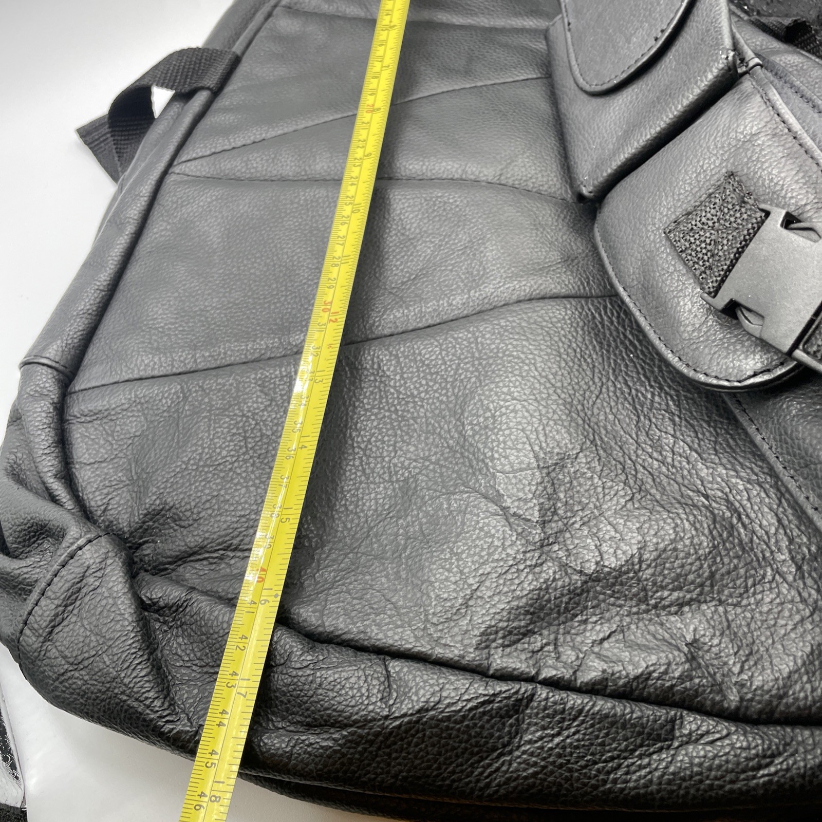 Ameri Sling Bag Travel Unisex Healthy Back Genuine Leather Single Strap New