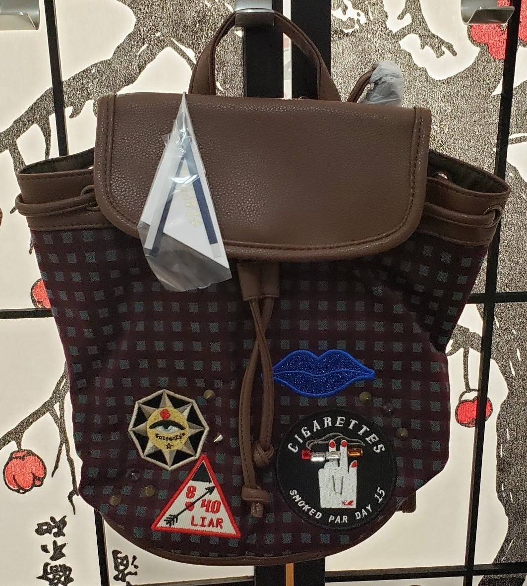 FLAPPER Ladies Wappen Backpack (28 x 25 x 24 cm | 11″ x 9.8″ x 9.4″) USA SELLER