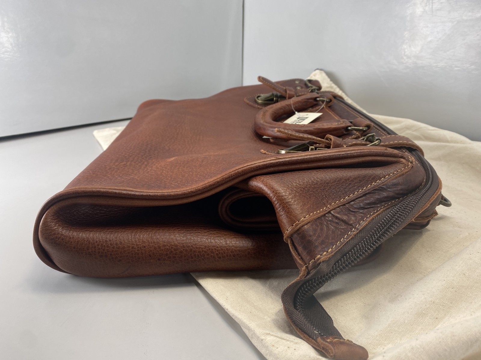 Duluth Trading Co Lifetime Leather AWOL Bag- Brown