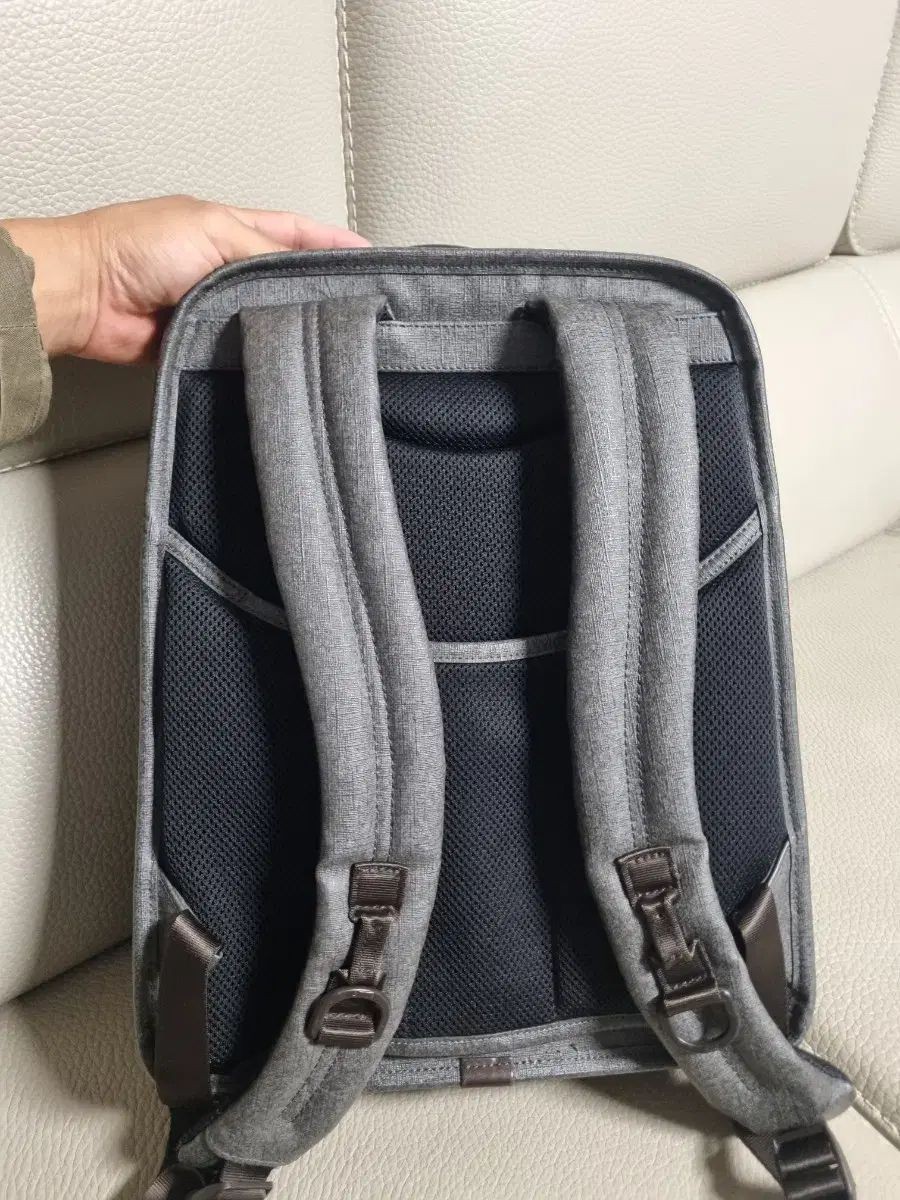 TUMI Alpha slim brief backpack 26177D2 waterproof