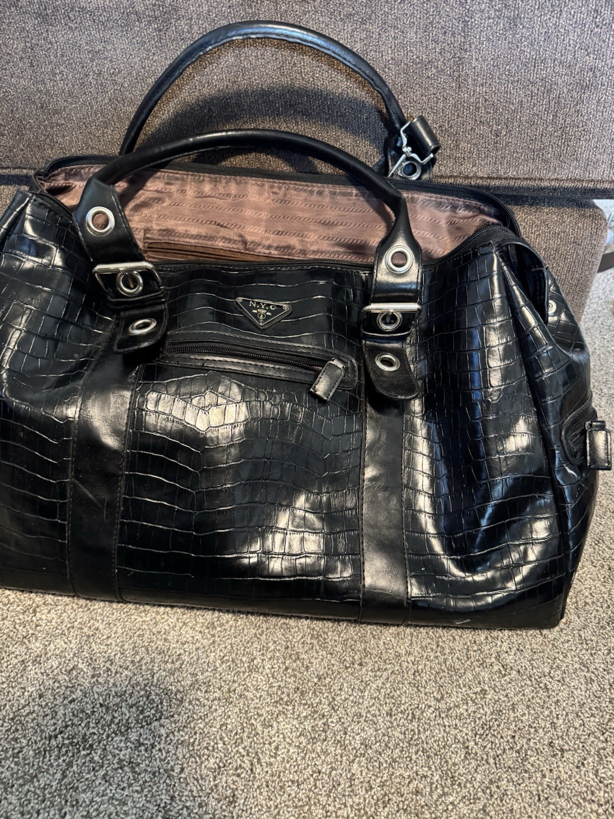Rare VTG Leather NYC 2001 Duffle Bag- See Pictures And Description For Info