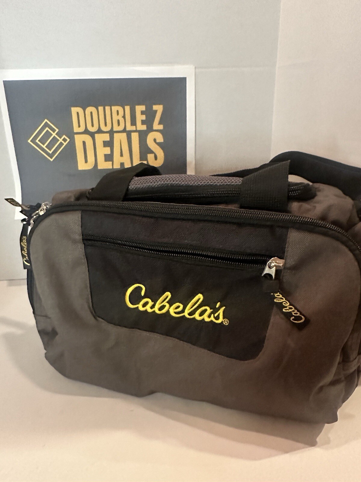 Cabela’s Outfitter Small Duffel Bag Zonz Woodlands, Hunting/fishing Gray Tote