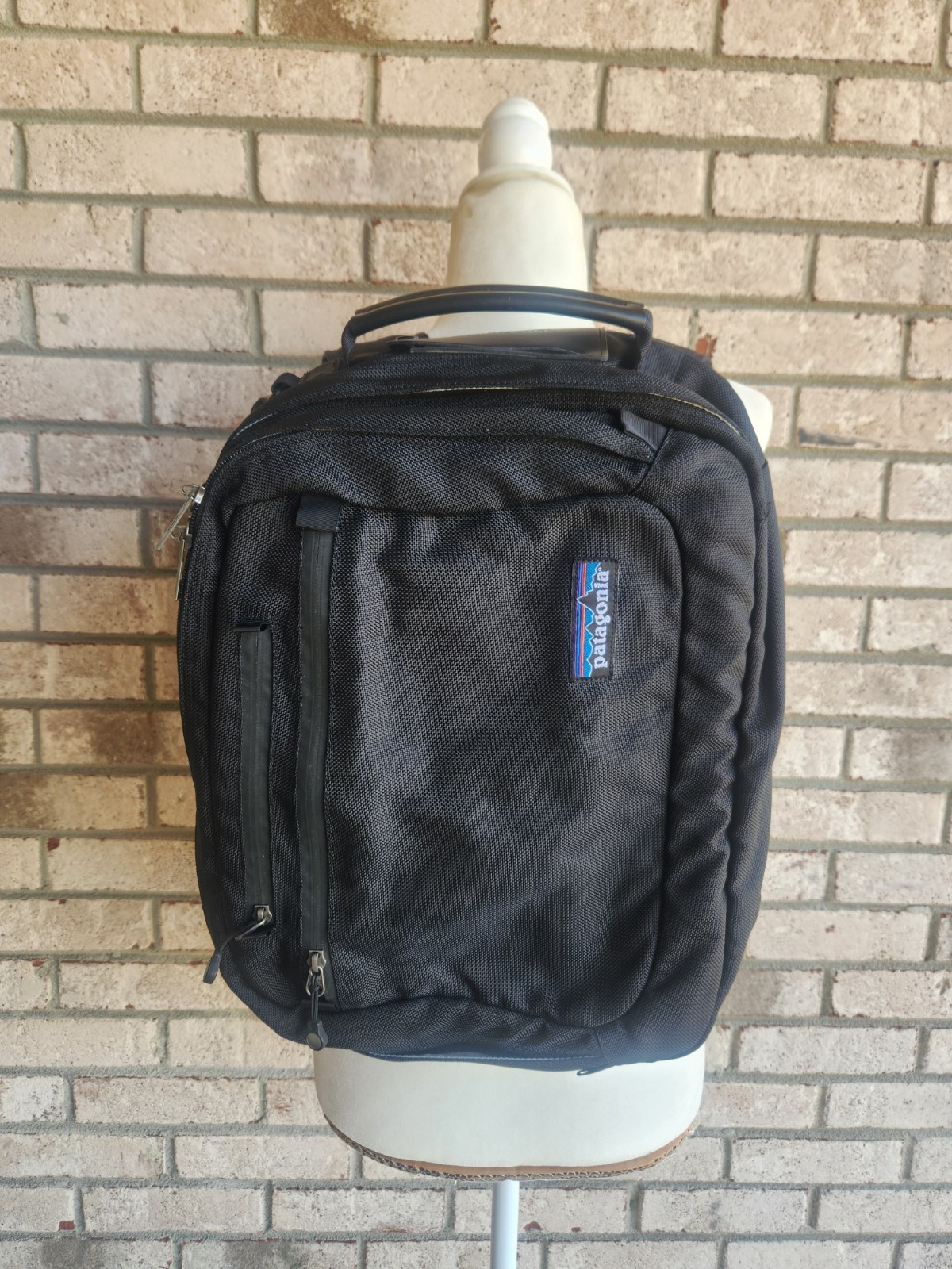 Patagonia black Laptop Backpack briefcase no shoulder strap