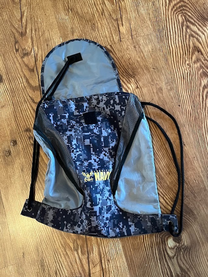 America’s Navy Cinch Sack Drawstring Bag Backpack, Gray & Camo