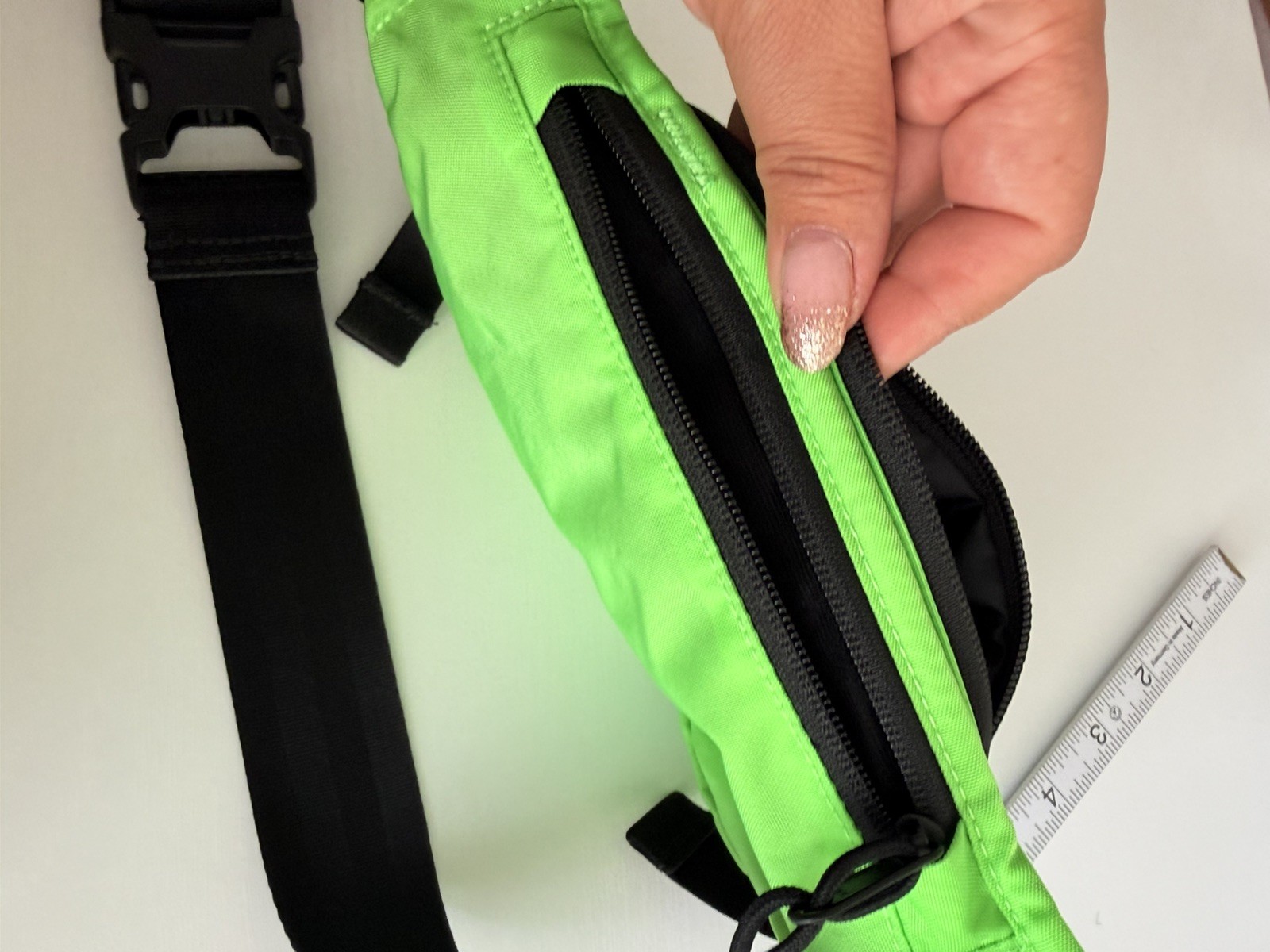 The Brown Buffalo Conceal Waistpack Sling Ultra Neon Green Grid TBB Fanny Pack