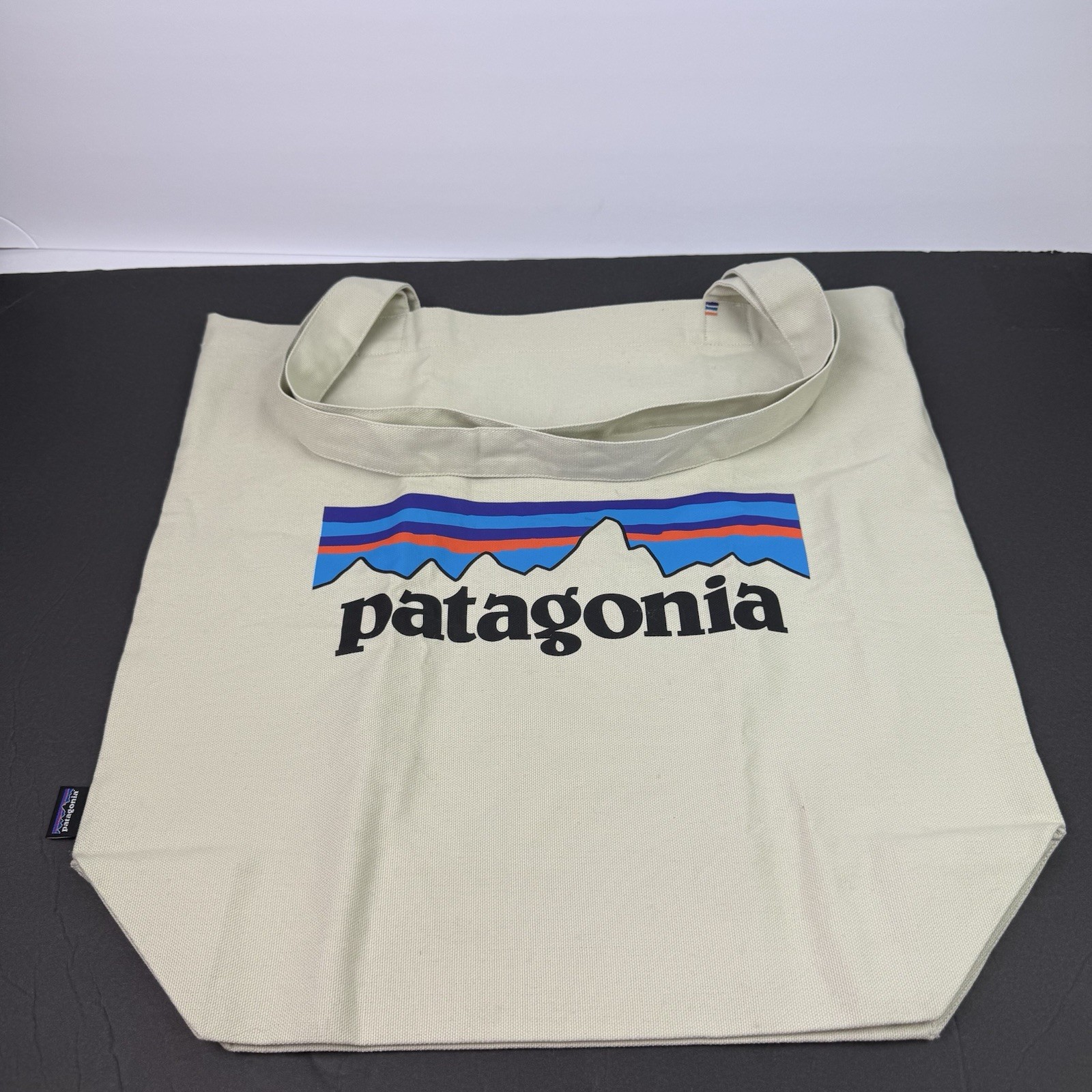 Patagonia Canvas Market Tote Organic Cotton Bleached Stone Brand New