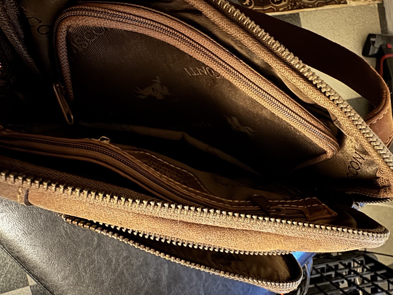 Longhorn Brown Crossbody Messenger Bag Zip Closure, Adjustable Strap