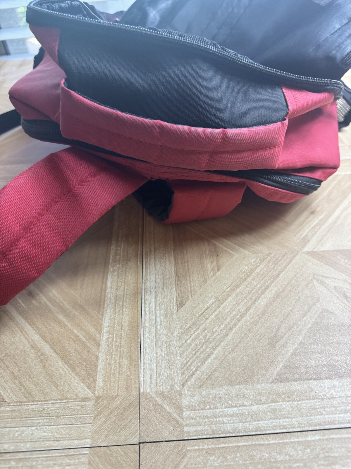 Vintage JanSport Backpack Classic Zip Up Bag Red MADE IN USA See Last Pic