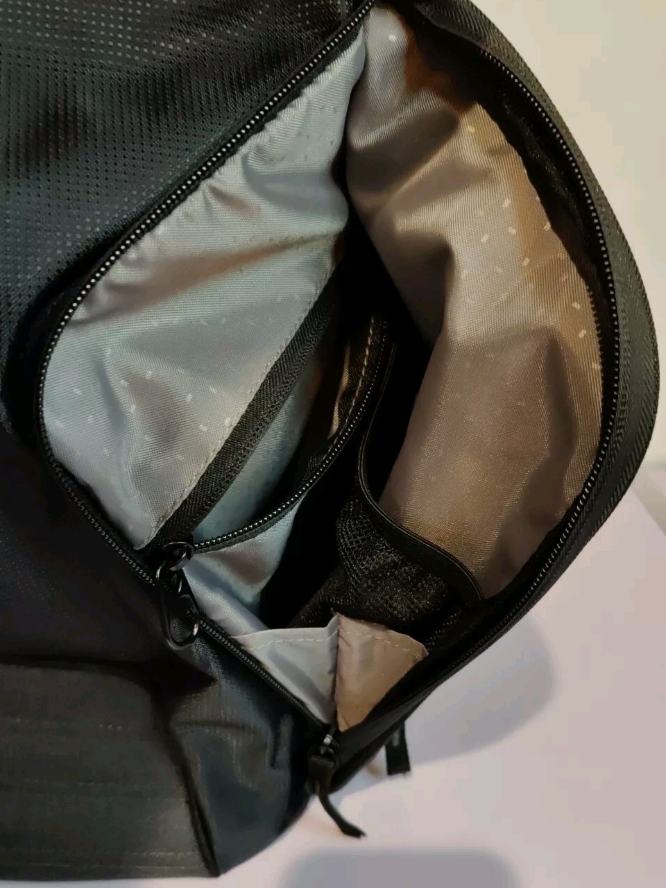 OGIO Hatch Pack Backpack Black & Heather Gray Laptop Office Travel 91001 Arkon