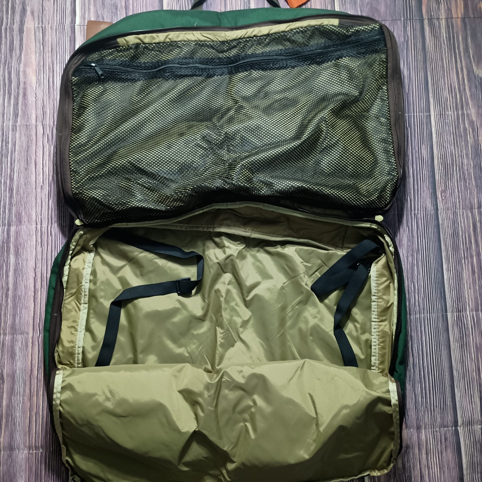 Vintage LL Bean Green Brown Canvas Weekender Bag Full Zip Luggage Leather Trim