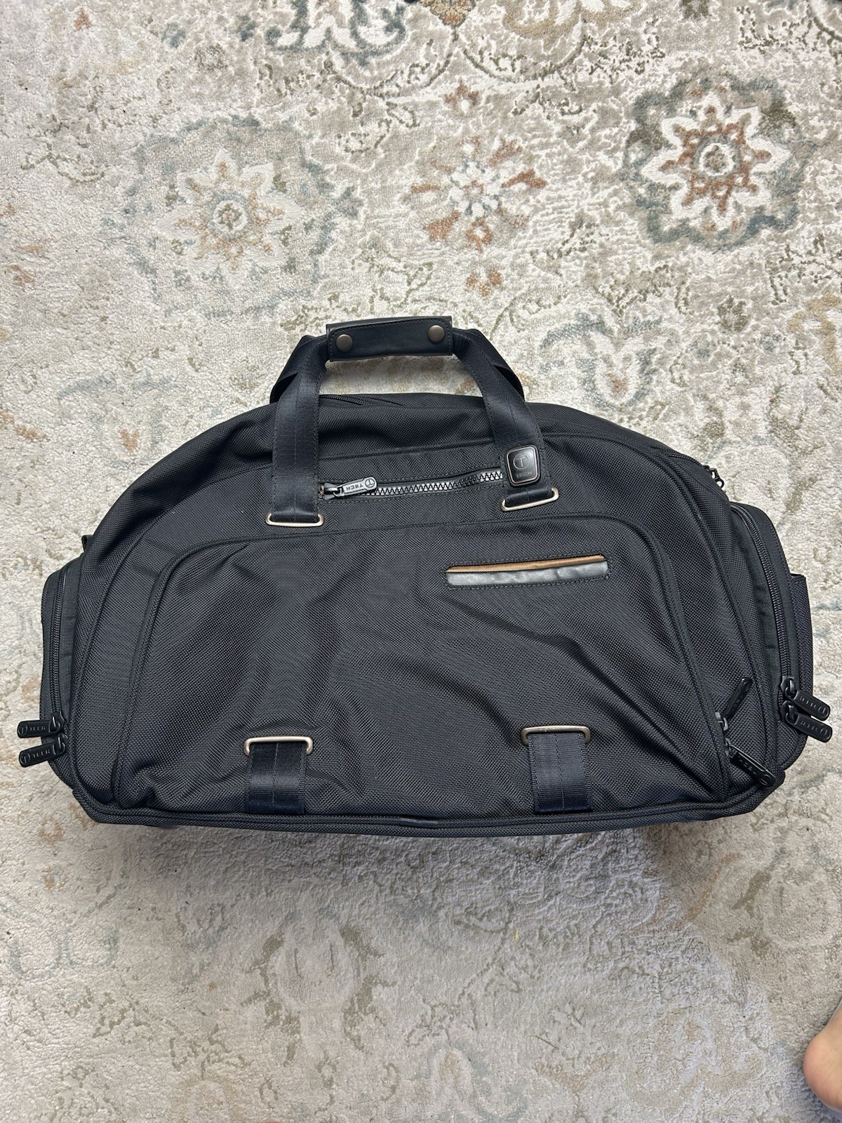 TUMI T-Tech Duffle Boston Bag 22”x11”x10” Black Nylon Weekender – 56052D