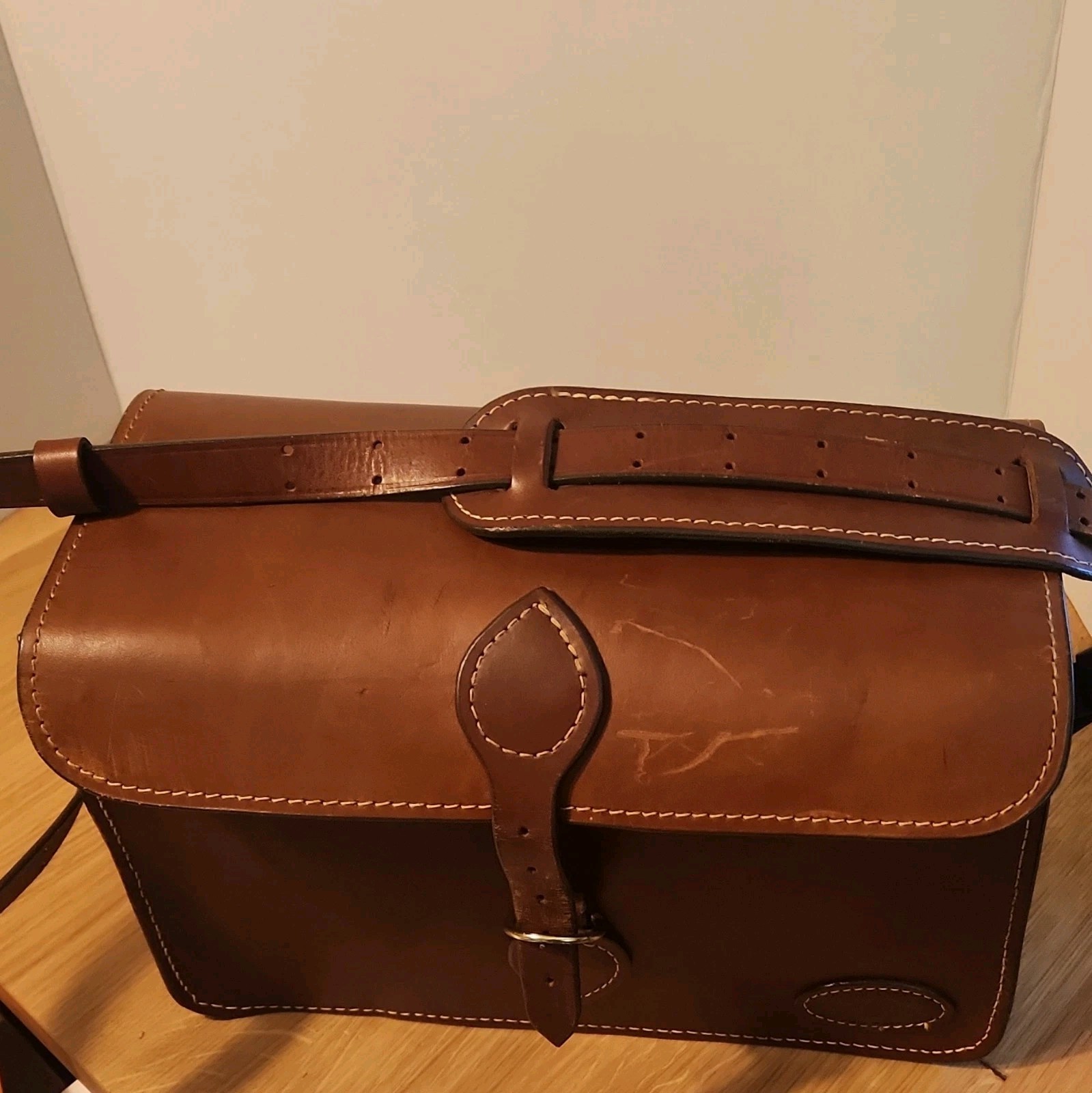 Highlander Leather Accents LTD Brown Messenger Bag, Buckle Closure, Adj Strap
